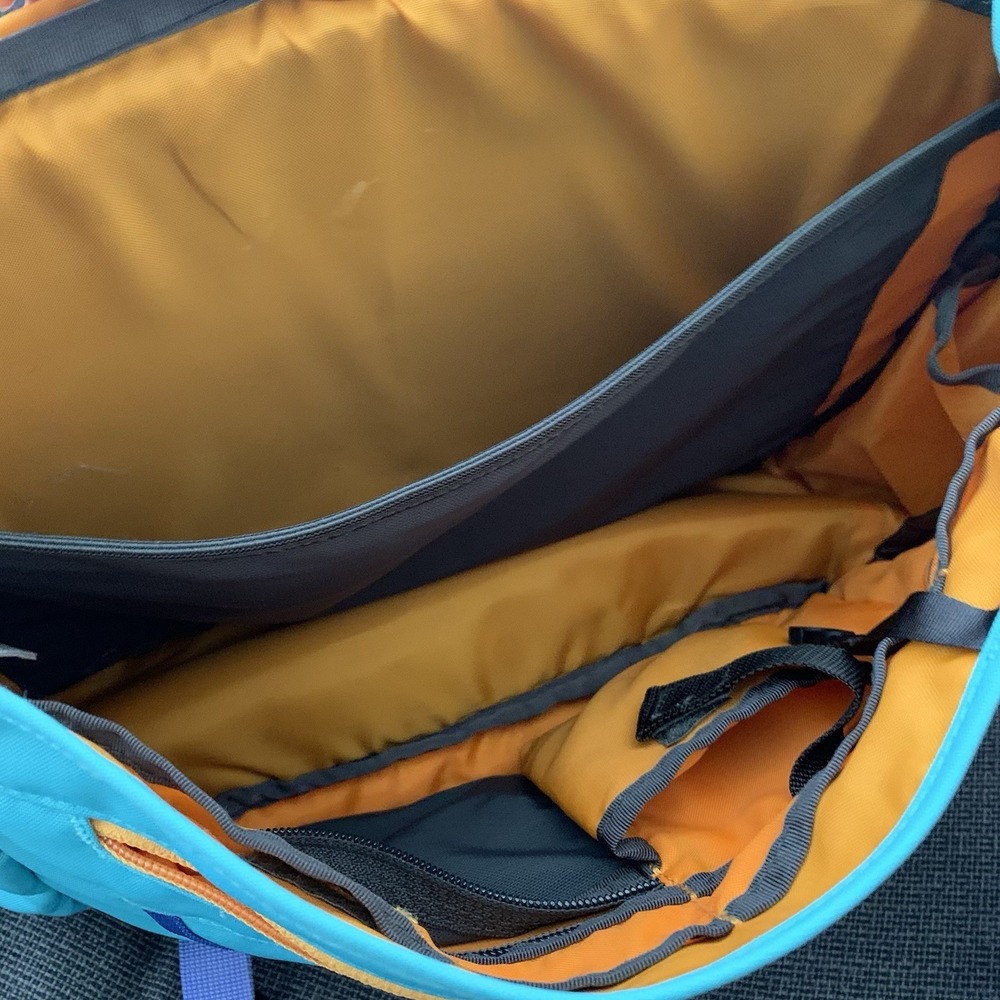 Patagonia Half Mass Mini Messenger Bag - Picture 7 of 10